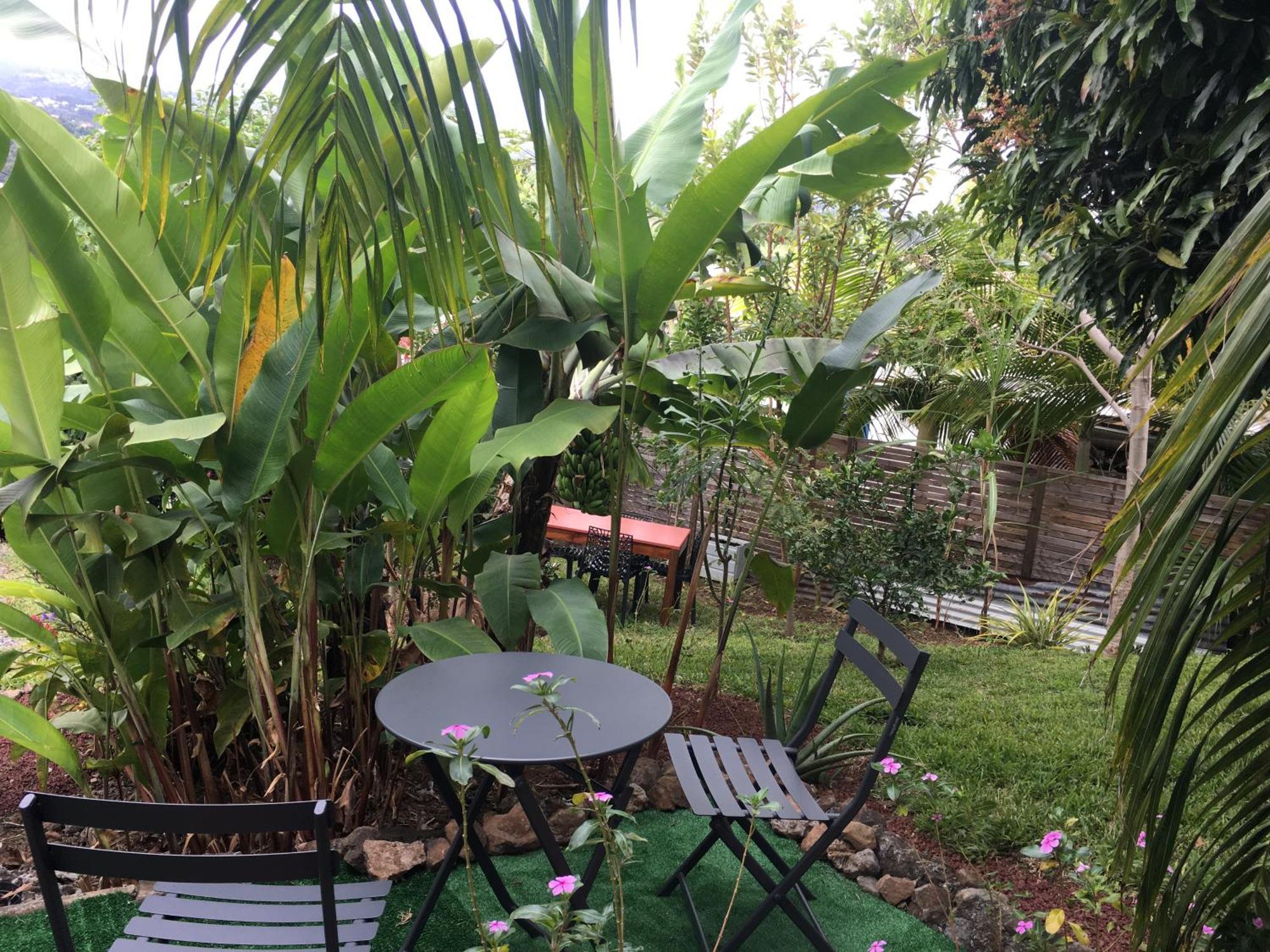 Villa Ti Moon, Entre Deux, Piscine Bagian luar foto